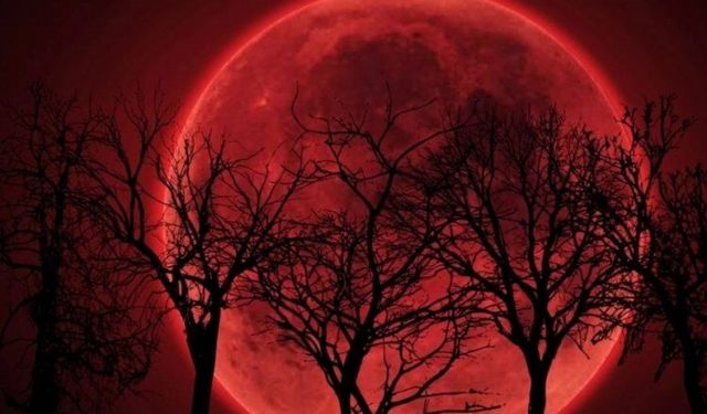 Gökyüzü Kan Rengine Bürünecek! 3 Mart 2026 Kanlı Ay Tutulması: Kimler İzleyebilecek, Neler Bekliyor?
