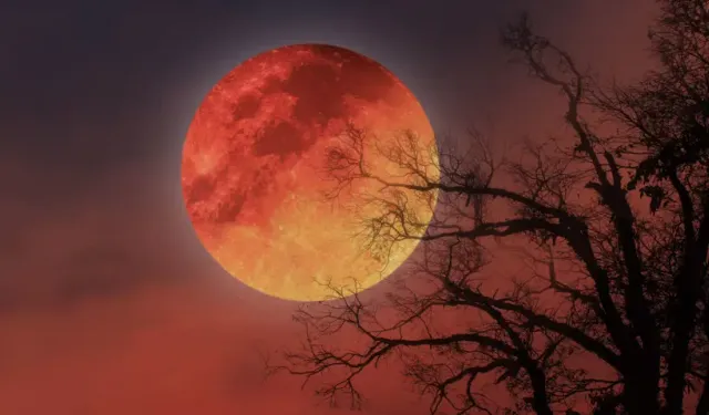 Kanlı Ay Tutulması Ne Zaman? Saat Kaçta Olacak? Kanlı Ay Tutulması Türkiye'den Görülecek Mi?