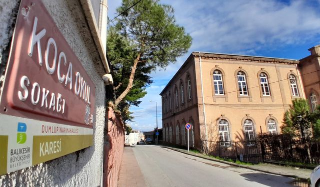 Tarihi Balıkesir Lisesi'nin kaderine kim karar vermeli?