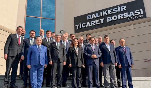 BALIKESİR’DE İŞ DÜNYASI ZİRVESİ: TÜRKONFED VE GÜNMARSİFED BİR ARAYA GELDİ