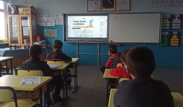 Balıkesir genelinde tüm okullarda "ilk ders" değişti! Milyonlarca öğrenciye dijital risk kalkanı