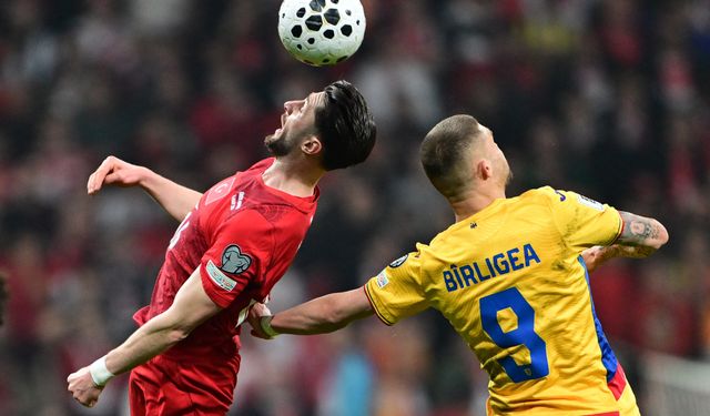 Türkiye - Romanya Maçında İlk Yarı Sona Erdi! Dünya Kupası Yolunda Nefes Kesen Mücadele: İşte Devre Arası Skoru!