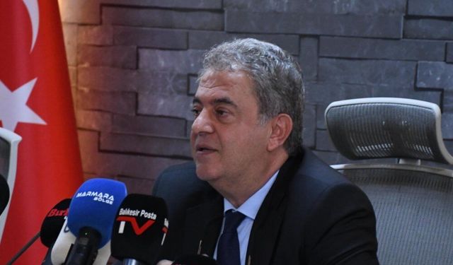 İthal bürokrat eleştirilerine böyle karşılık verdi: Su akmış öz evlatlar bakmış!