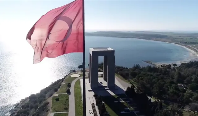 18 Mart 2026 Bugün Resmi Tatil mi? Çanakkale Zaferi’nde Okullar ve İş Yerleri Tatil mi, Yarım Gün mü?