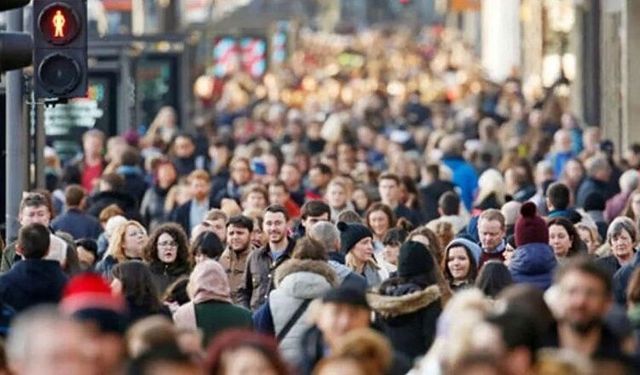 Ekonomik Baskı, Bürokratik Yük ve Seçim Gerçeği