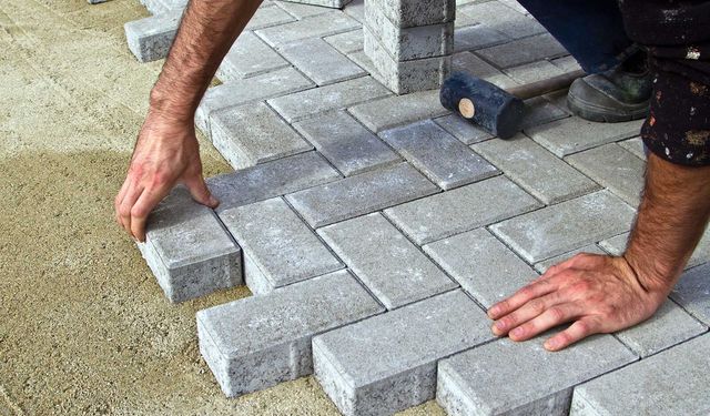 KİLİT PARKE TAŞ, BORDÜR TAŞI SATIN ALINACAKTIR