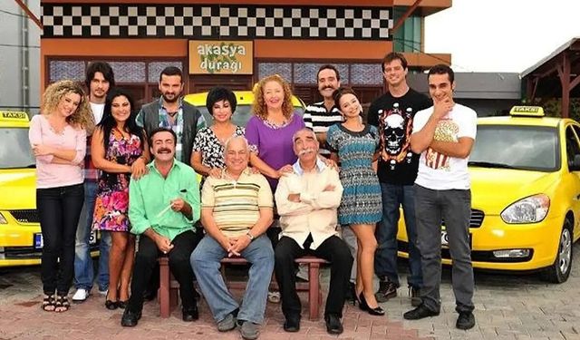 Akasya Durağı Yeniden Ne Zaman Başlayacak? Dizinin Senaristi Tarihi Açıkladı