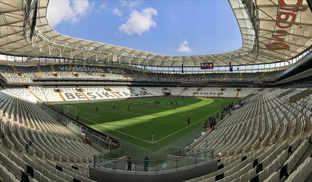 SON DAKİKA: UEFA Avrupa Ligi Finali Tüpraş Stadyumu’nda! TFF'den Fikstür Ayarı: Türkiye Kupası Derbisi Öne mi Alındı?