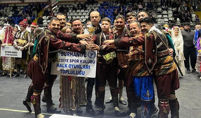 Burhaniye’nin Efeleri Balıkesir’i Salladı! Halk Oyunlarında Büyük Başarı: İşte Gurur Tablosu