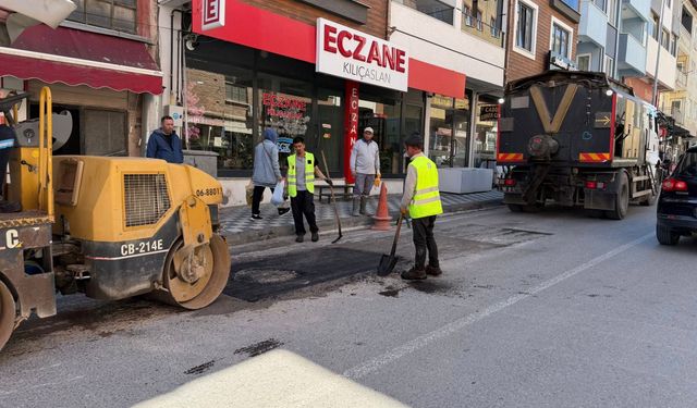 İvrindi’de Belediye Ekipleri Sahada: Merkez ve Kırsalda Bakım-Onarım Çalışmaları
