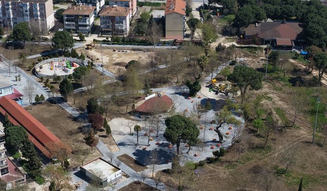 SUSURLUK ATATÜRK PARKI YENİ ÇEHRESİNE KAVUŞUYOR