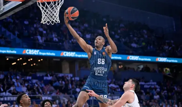 THY EuroLeague Heyecanı Dorukta! Anadolu Efes - Partizan Maçı Ne Zaman, Saat Kaçta, Hangi Kanalda?