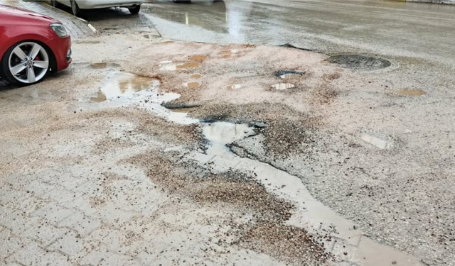 SAHİPSİZ ŞEHRİMİN YOL DURUMLARINA DAİR!