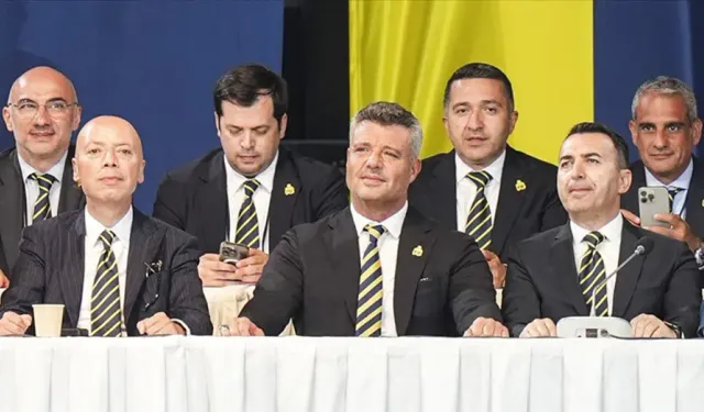 Sadettin Saran'dan Kritik Açıklama Bekleniyor: Fenerbahçe’de Yüksek Divan Kurulu Toplandı!