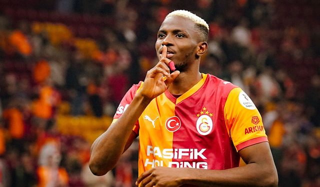 Galatasaray'da Osimhen Depremi! Avrupa Devinden 100 Milyon Euro'luk Teklif Geldi: Rekor Bonservisle Gidiyor mu?