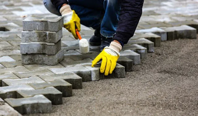 Karaağaç Mahallesi Taş Tamirat ve Yol Yapımları İşi