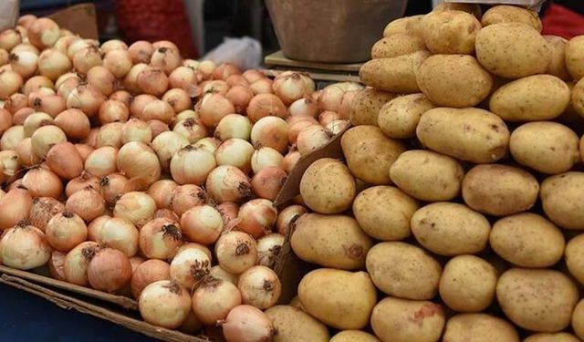 YOĞURT, YUMURTA, PATATES VE SOĞAN ALIMI