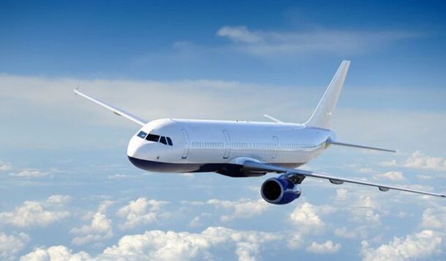 İtalya'ya Gidecekler Dikkat! 4 Dev Havalimanında Yakıt Krizi Başladı: Uçuşlar İptal mi Edilecek?