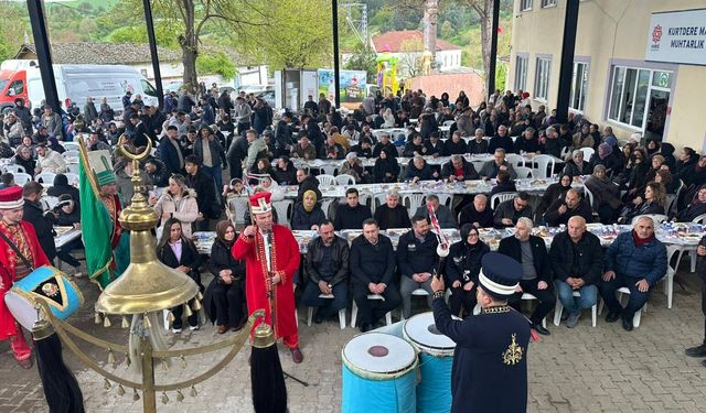 AK Parti’den Yiğitler Diyarı Kurtdere’ye Çıkarma: "Gönül Gönüle Hasbihal Ettik"