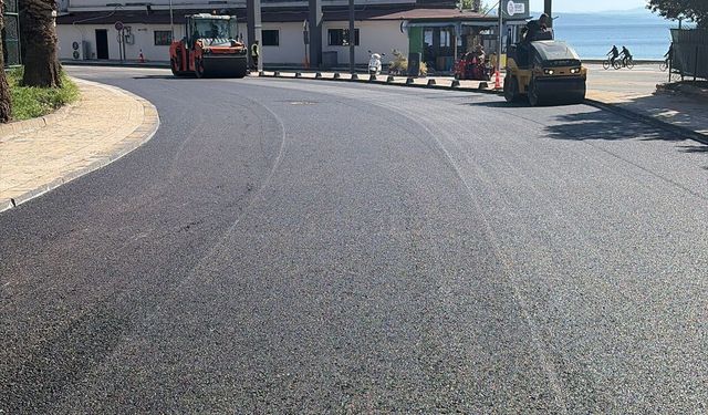 Erdek’te Ulaşım Konforu Artıyor: Halitpaşa Mahallesi Yeni Asfaltına Kavuşuyor