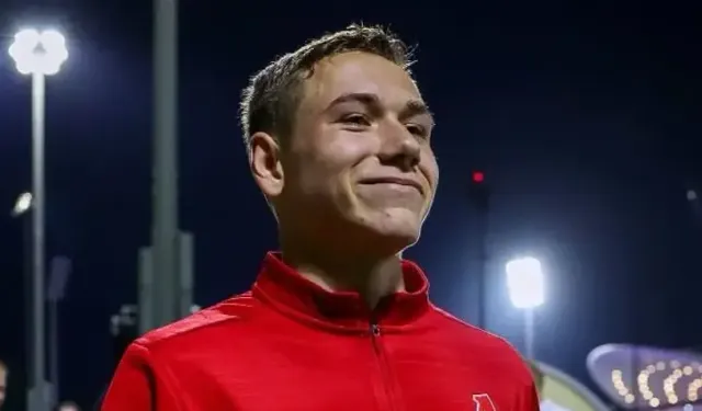 Lokomotiv Moskova İle Anlaşma Tamam! Galatasaray'ın Yeni 10 Numarası Aleksey Batrakov İstanbul'a Geliyor!