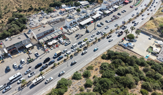 Türkiye'nin en ünlü tatil bölgesinde bayram yoğunluğu
