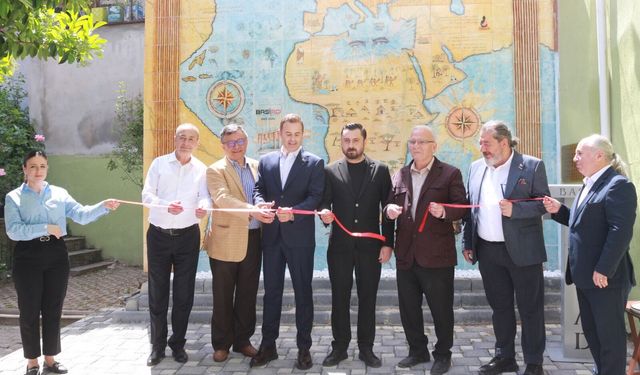 BASİAD’dan Balıkesir’e Sanat Mirası: Piri Reis Haritası Seramik Duvara İşlendi