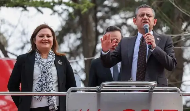 CHP'den Burcu Köksal'a Zehir Zemberek Sözler! "Sokağa Çıkamaz Hale Gelir"