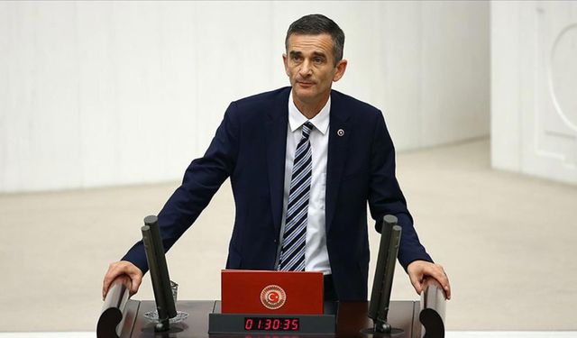 Siyasette Bomba İddia: CHP'li Ümit Dikbayır Telefonlara Çıkmıyor, AK Parti'ye mi Geçiyor?