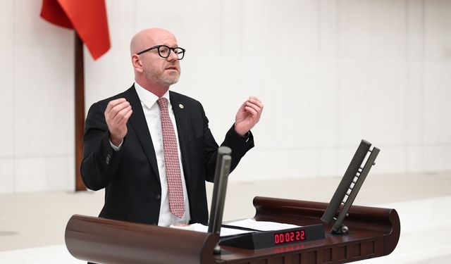 Serkan Sarı: "Torba Yasalarla Meclis'in İradesi Zayıflatılıyor"