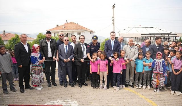Sındırgı’da Eğitime Tübitak Desteği: Yüreğil İlkokulu’nda Bilim Şenliği!