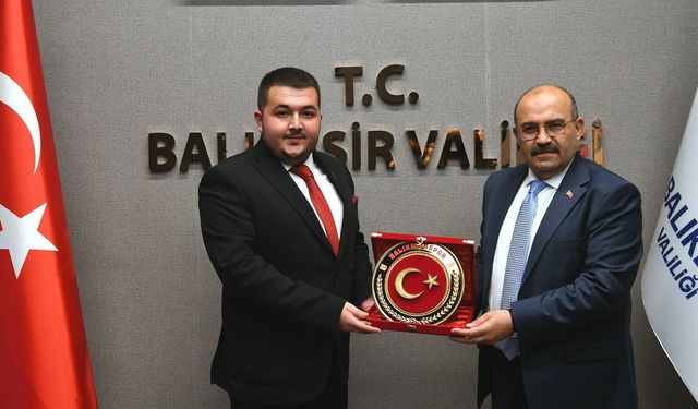 Balıkesir’de Kırmızı-Beyaz Seferberlik: Yeni Başkan Mert Alper Acar ve Yönetiminden Protokol Ziyaretleri