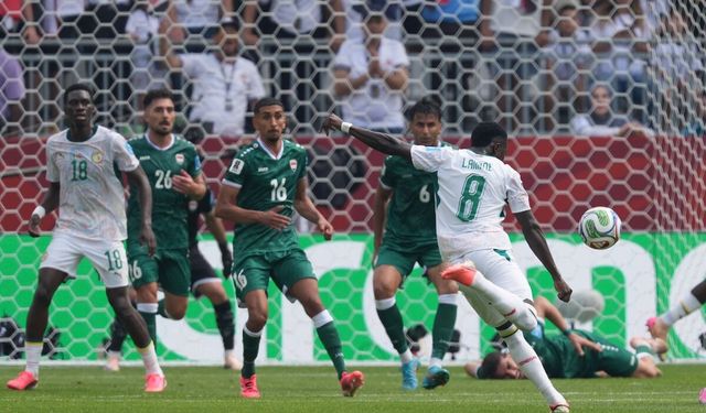 Dünya Kupası'nda Senegal'den Gol Resitali! Anthony Taylor Kırmızı Kartı Çıkardı, Irak 10 Kişi Kalınca Saha Karıştı: 5-0