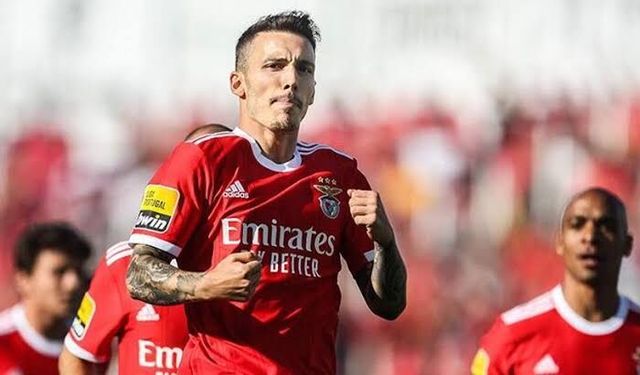 Fenerbahçe'de Transfer Çalımı: Aziz Yıldırım Gözünü Kararttı, Beşiktaş'ın Hedefi Alejandro Grimaldo'yu Bitiriyor!