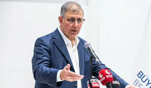 Siyasette Sıcak Gelişme! Beştepe Görüşmesi Sonrası AK Parti'ye Katılacak İsimler ve Cemil Tugay İddiası!