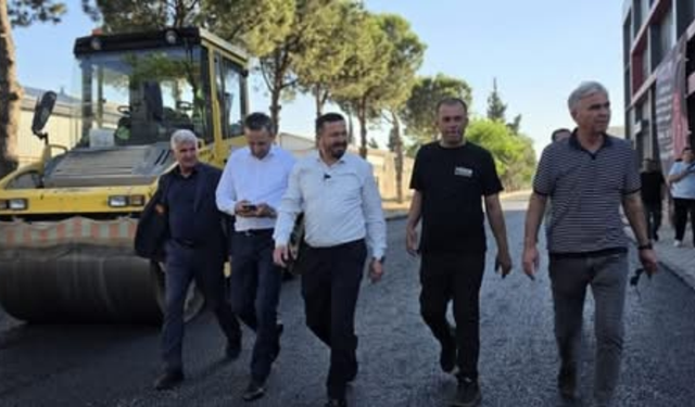 Küçüksan'a otoban gibi yol! Mehmet Aydemir duyurdu: “Devreye girdik, Sanayi yolunu yeniledik”
