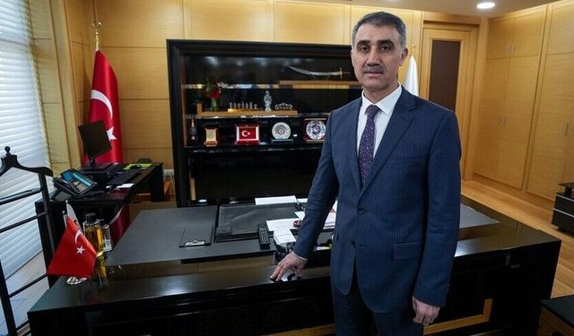 Sandıklar Kapandı, Sayım Başladı! YSK Başkanı Serdar Mutta'dan İlk Seçim Açıklaması Geldi
