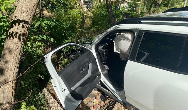 Balıkesir’de Korkutan Trafik Kazası! Altıeylül’de Gaziosmanpaşa Mahallesi’nde Kaza Anı!