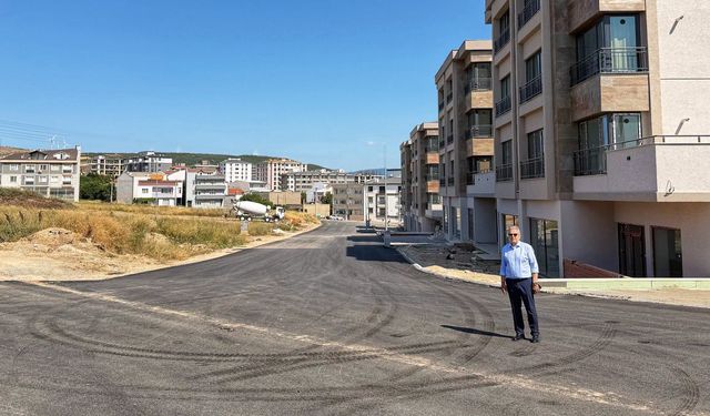 Bandırma’da Ulaşım Atakları Sürüyor: Yeni Mahalle'de 5 Noktada Asfalt Serimi Tamamlandı!