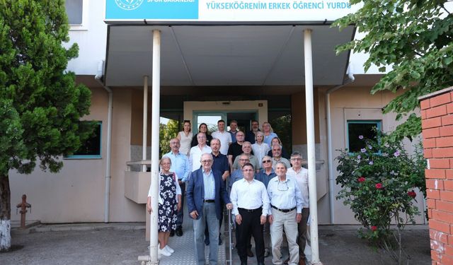 Balıkesir Üniversitesi Vakfı Gelecek Planlarını Belirledi: 2025 Genel Kurulu Gerçekleşti!