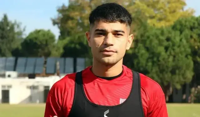 1. Lig'de Yılın Savunma Hamlesi! Bandırmaspor, Erzurumspor'un Yıldızı Ali Ülgen'i Renklerine Bağladı!