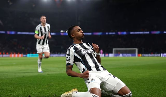 Beşiktaş'tan Premier Lig'de Yılın Transfer Hamlesi! Joe Willock Siyah-Beyazlı Formaya "Evet" Dedi!