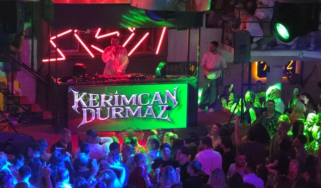 Kerimcan Durmaz Avşa Adası’nı Salladı!