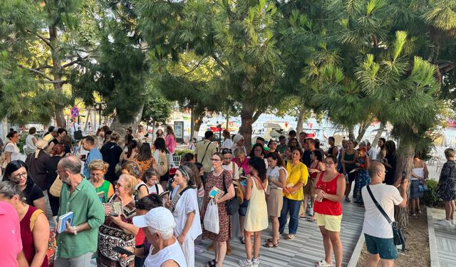 Marmara Adası’nda edebiyat rüzgârı: “Edebiyat iyileştirir, birleştirir”