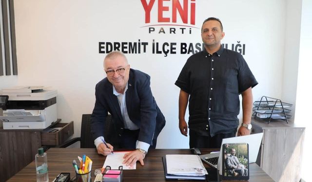 Edremit Belediye Başkanı Mehmet Ertaş ve 19 Meclis Üyesi YENİ Parti'ye Katıldı!