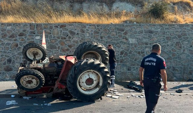 Aydın-Muğla Kara Yolunda Kaza! Mermer Yüklü Tır Traktöre Çarptı: 1 Ölü, 2 Yaralı!