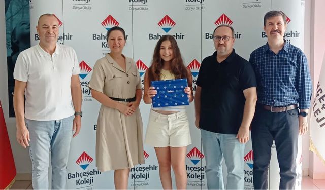 500 Tam Puanın Ardındaki Şifre: Beyza Erbaş LGS Başarısını Anlattı
