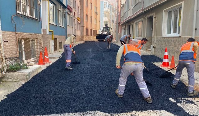 Bandırma'da Sahada Kesintisiz Mesai: Mahalle Mahalle Çalışmalar Başladı!