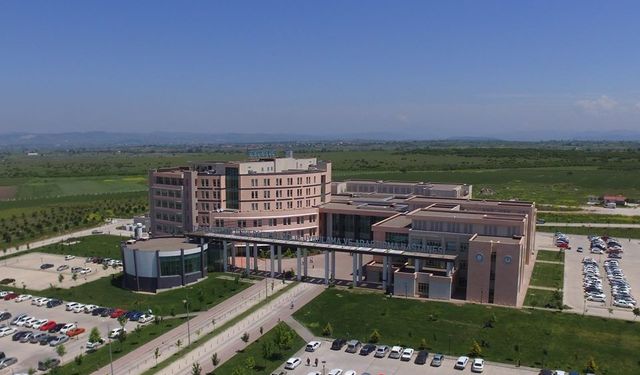 Balıkesir Üniversitesi'nden Hemşirelik Eğitiminde Yapay Zekâ ve Dijital Dönüşüm Araştırması!