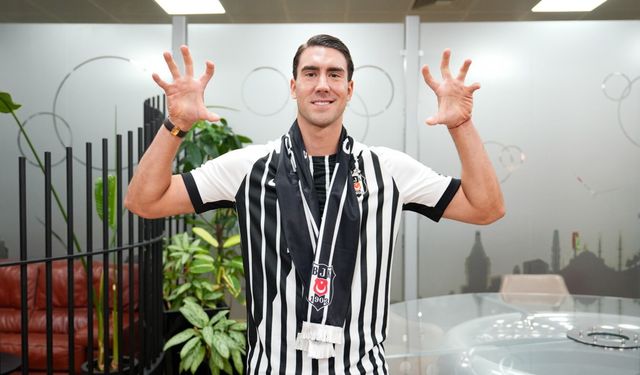 Dusan Vlahovic Beşiktaş Hradec Kralove Maçında Oynayacak mı? UEFA Kadro Listesinde Var mı?